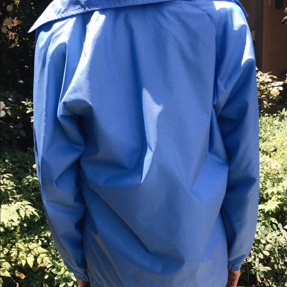 Blue windbreaker - Picture 2 of 2